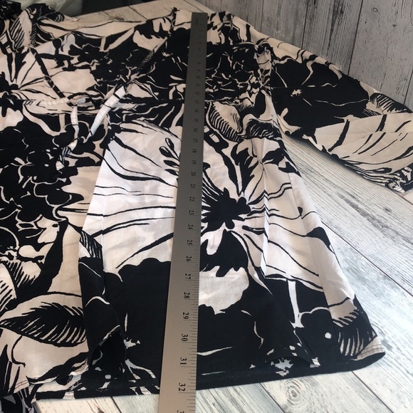 Islander Black/White Swimsuit Cover Up Small - Picture 6 of 6